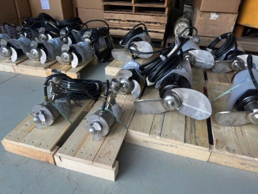 máy khuấy chìm inox