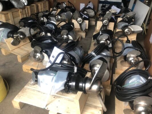 máy khuấy chìm cho các dự án xử lý nước