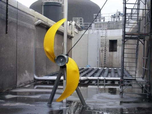 máy khuấy tua chậm cánh lớn ở 1 phiên bản nhỏ hơn của FLYGT