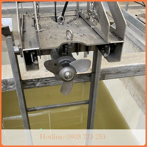 Máy khuấy chìm nước thải chính hãng giá tốt cho trang trại & nhà máy